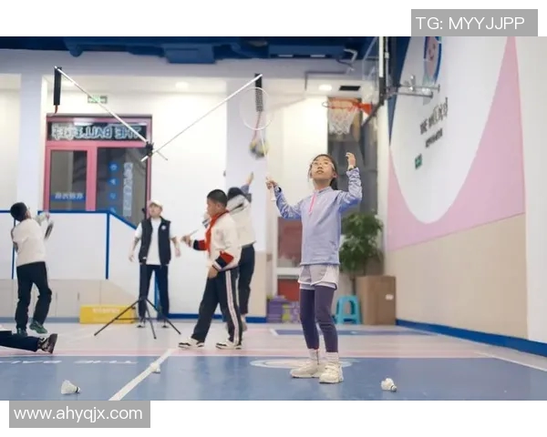 科学羽毛球训练方法探讨与实践技巧分享 科学羽毛球训练方法探讨与实践技巧分享