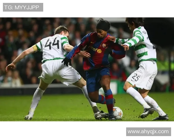 足球明星纹身解析男人魅力与个性展现的艺术之旅